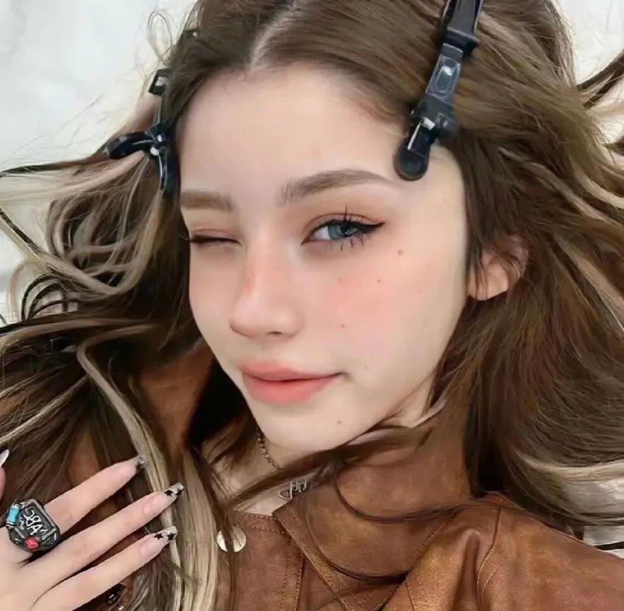 雾中湖